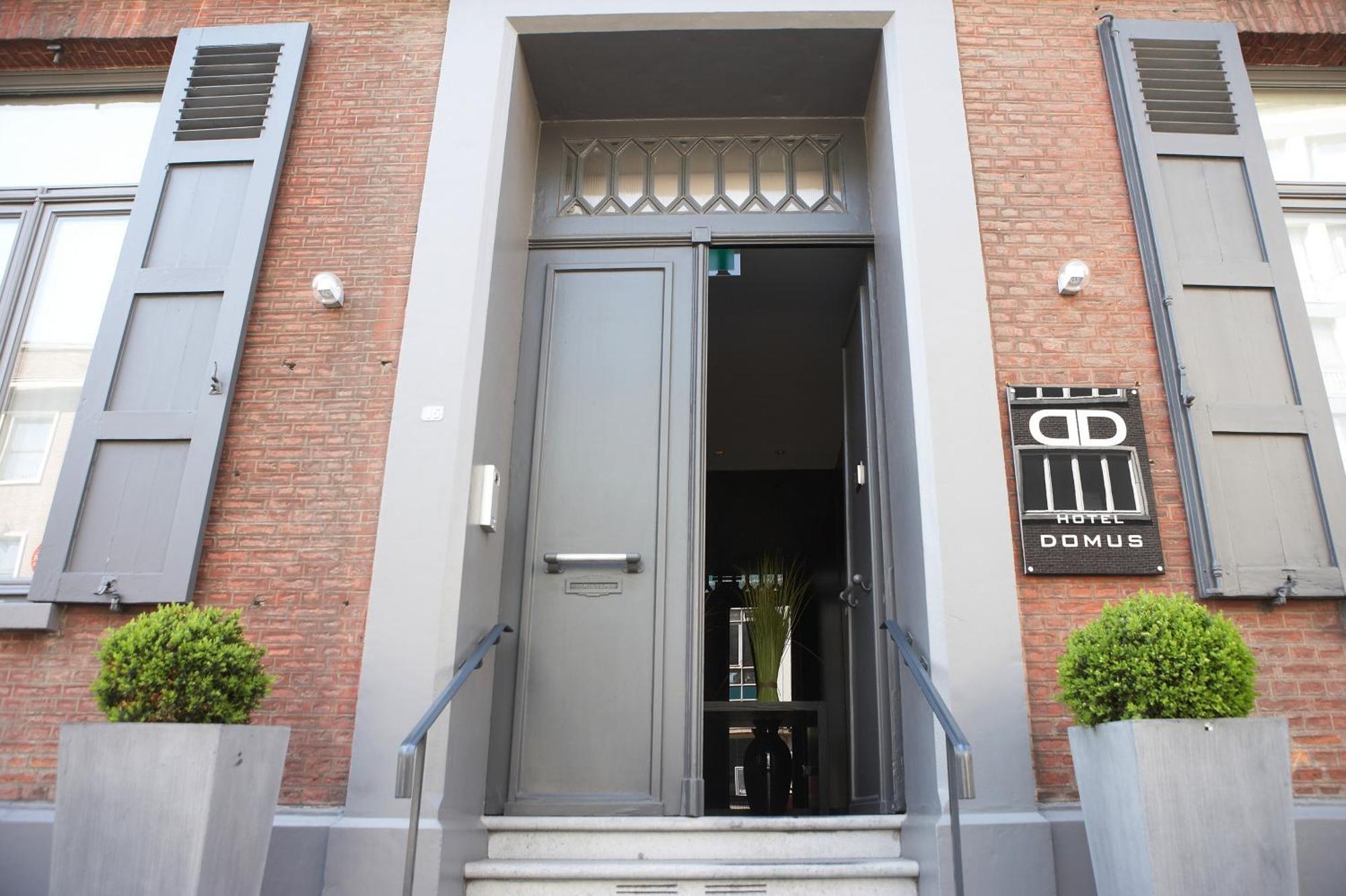 Hotel Domus 4*